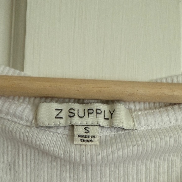 Z Supply Classic White V-Neck Tee - Picture 2 of 3